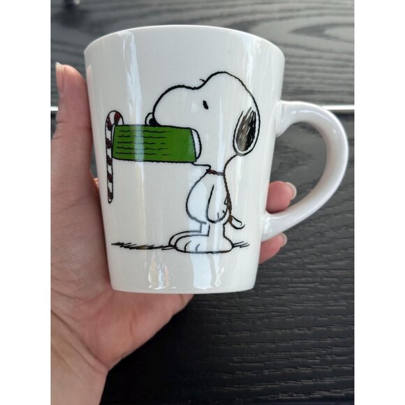 Christmas Snoopy Cup Modern Gourmet Foods Stoneware Peanuts Cup 2019 - Picture 1 of 4